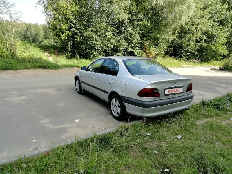 Toyota Avensis t22