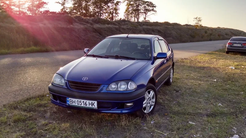 Тойота Авенсис т220
