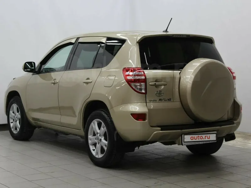 Рав 4 2010