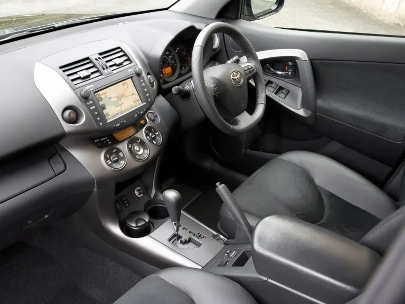 Toyota rav4 III