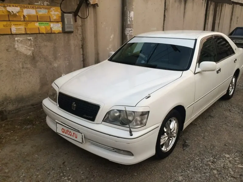 Toyota Crown 1999-2003