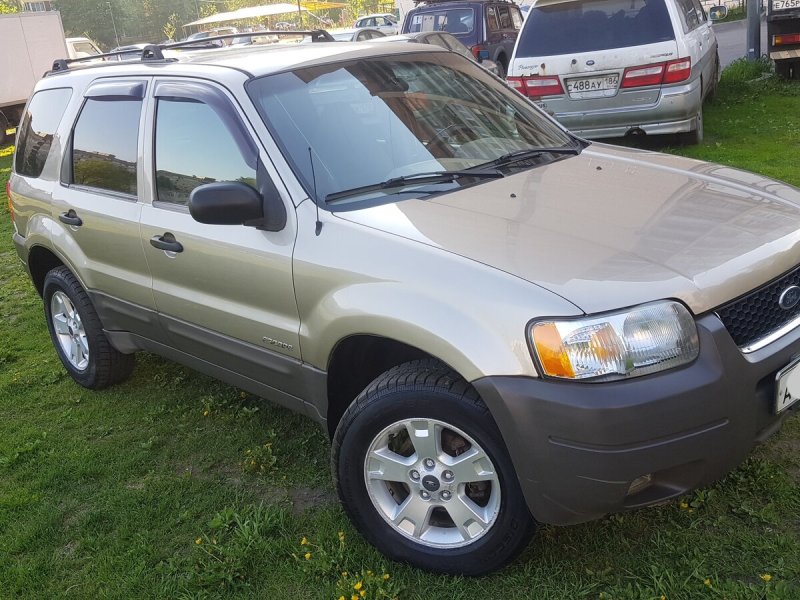Форд Эскейп 2001 2.0