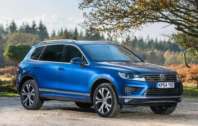 Volkswagen Touareg 2021 синий