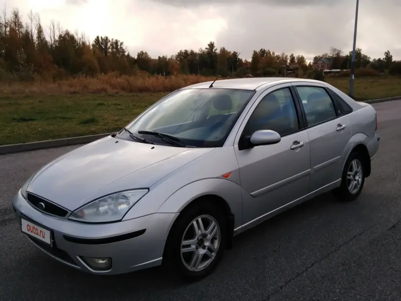 Ford Focus 2004 седан
