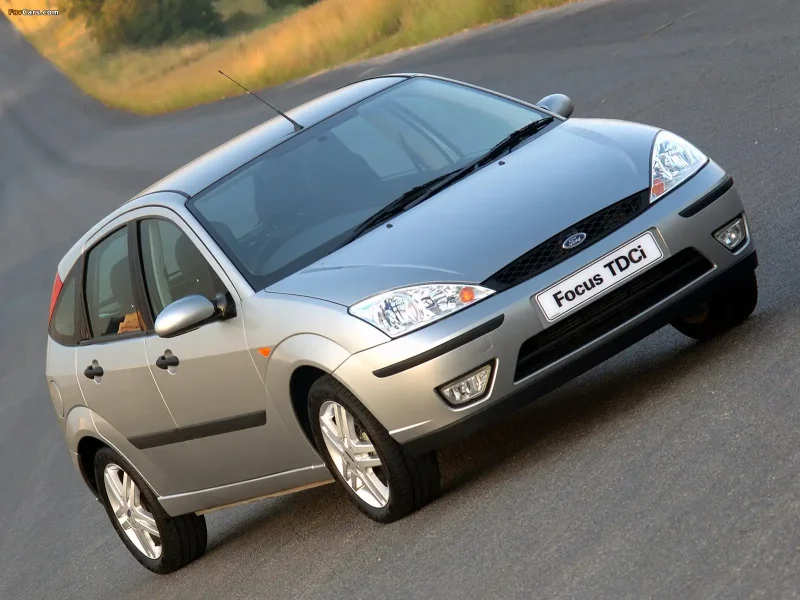 Ford Focus 2003 хэтчбек