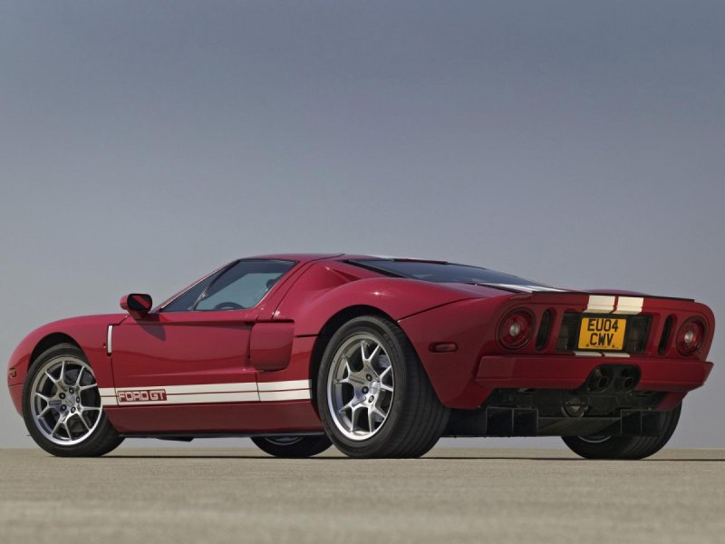 Ford gt 2004