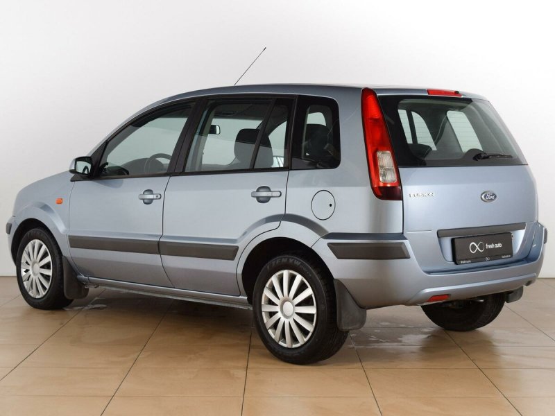 Ford Fusion 2008г