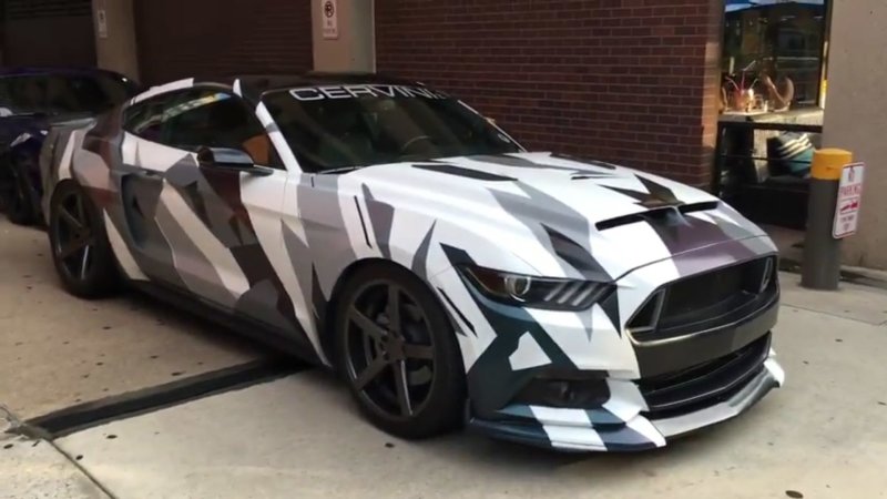 BMW 3 камуфляж желтый