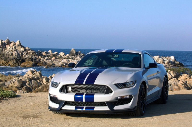 Ford Mustang Shelby gt350 2015