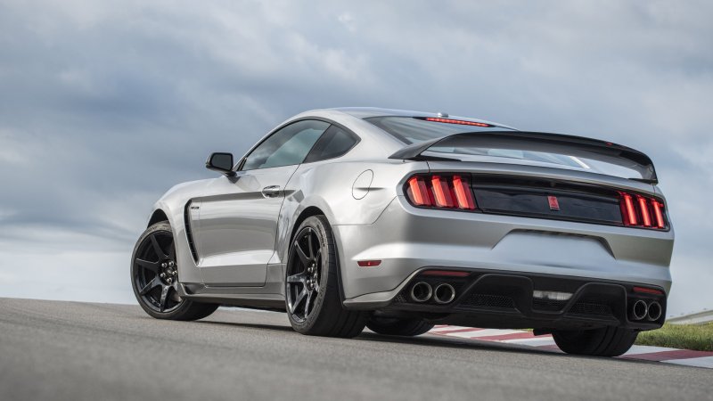 Ford Shelby gt350