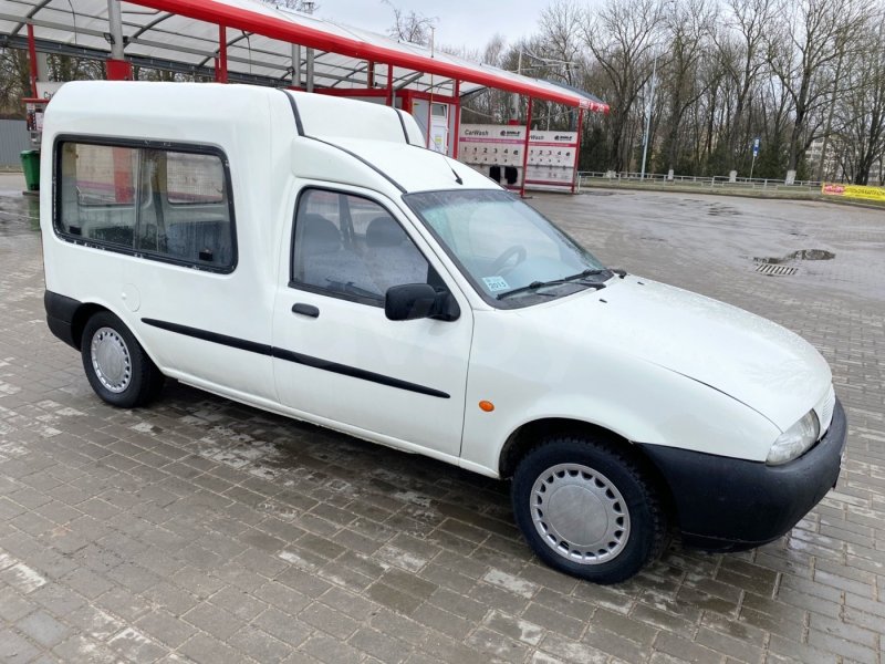 Ford Courier 1996