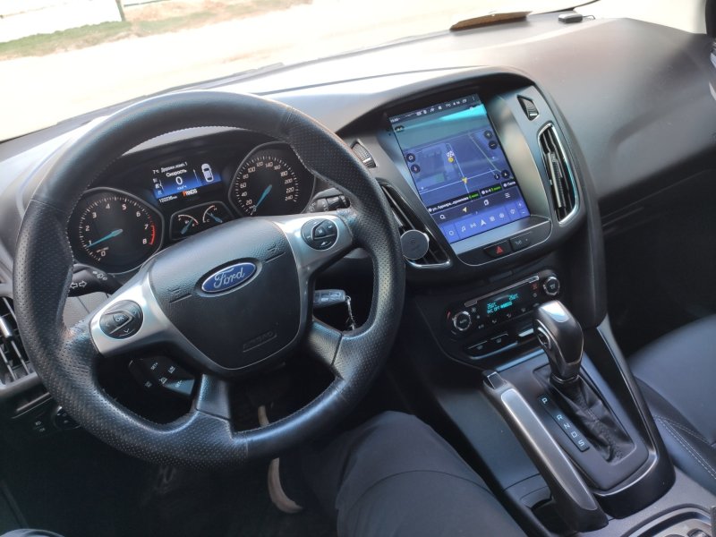 Ford Focus 2021 салон
