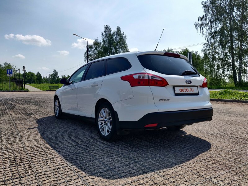 Focus 3 универсал белый