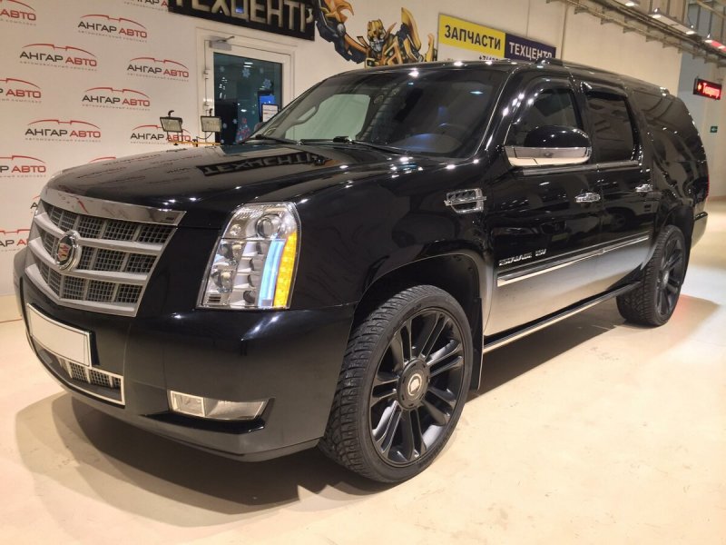 Cadillac Escalade SUV