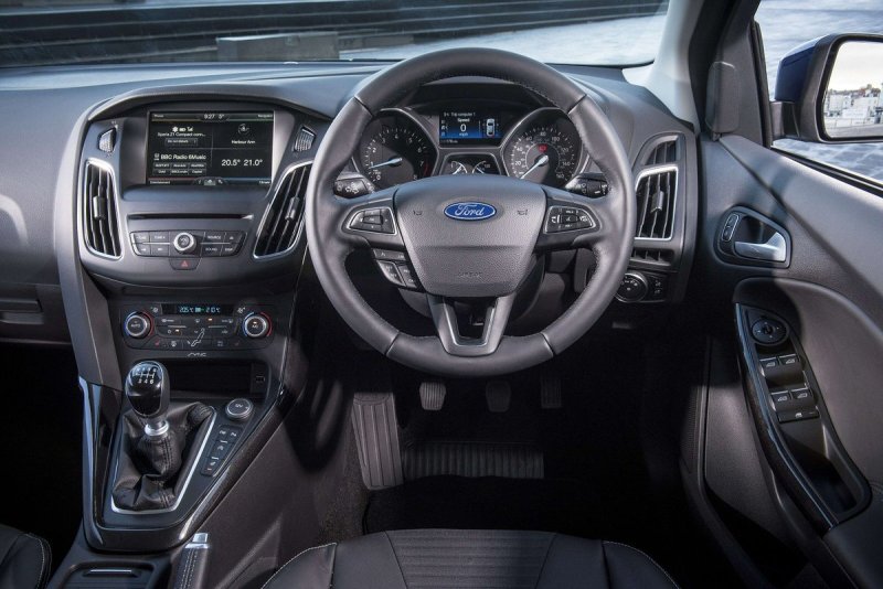 Ford Focus 2017 салон
