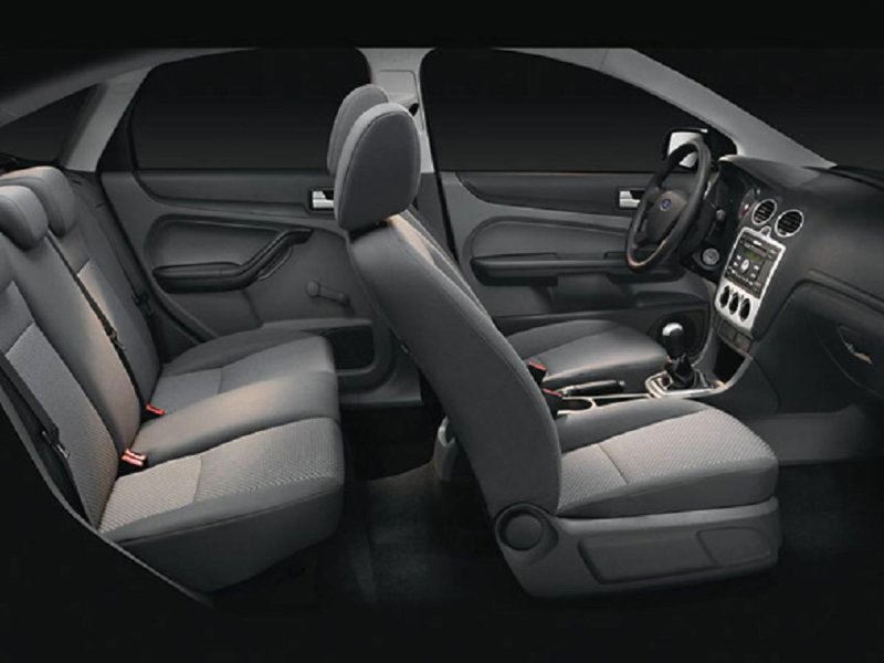 Ford Focus 2 салон