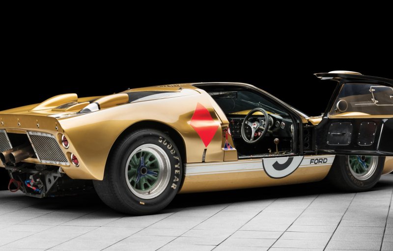 Ford gt40 le mans 1966