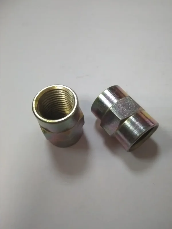245-1002323 Штуцер