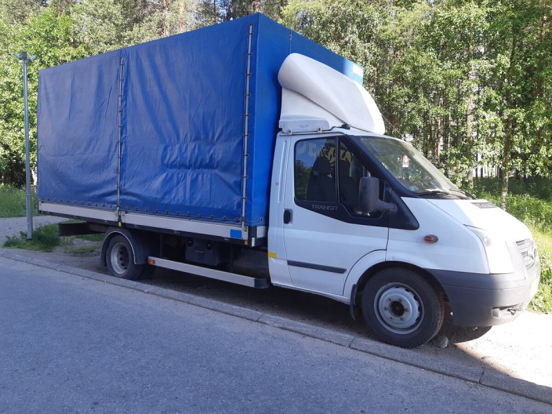 Ford Transit грузовой бортовой
