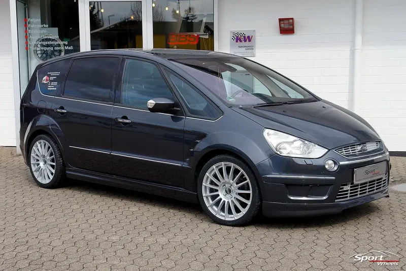 Стенс Ford c-Max