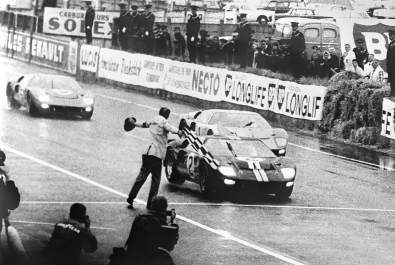 Ford gt le mans 1966
