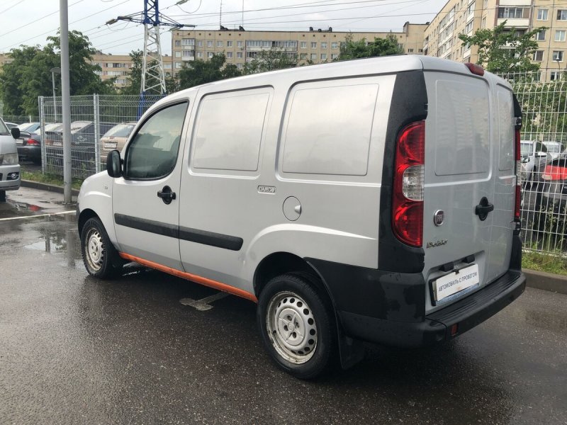 Ford Doblo