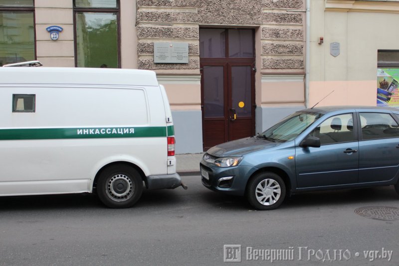 Инкассаторский Вольво