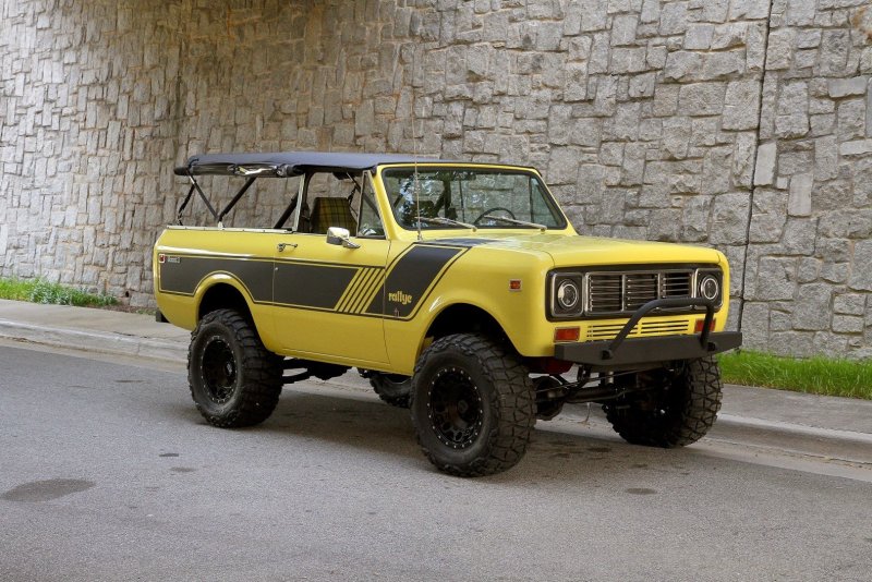 International Harvester Scout 800