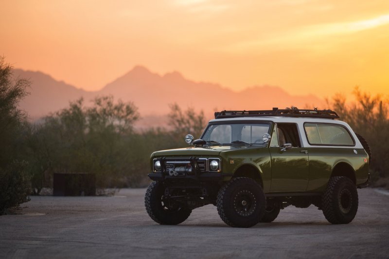 Джип International Scout