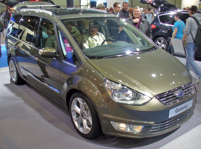 Форд s-Max 2019