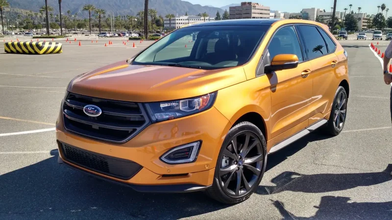 Ford кроссовер Edge 2014