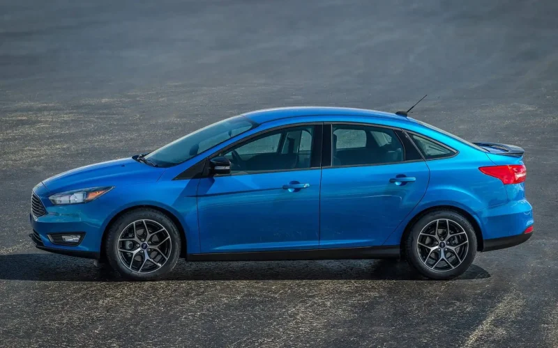 Ford Focus 3 седан