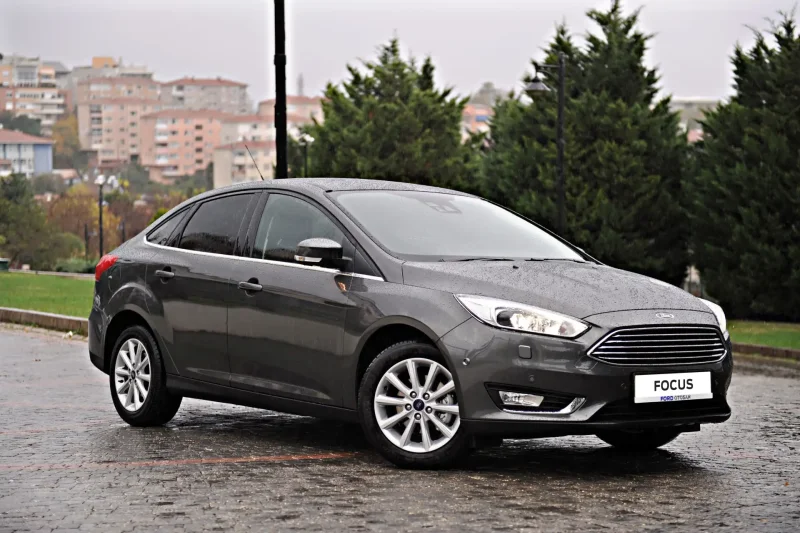 Ford Focus 2017 седан