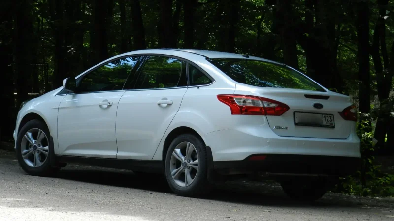 Ford Focus 3 седан