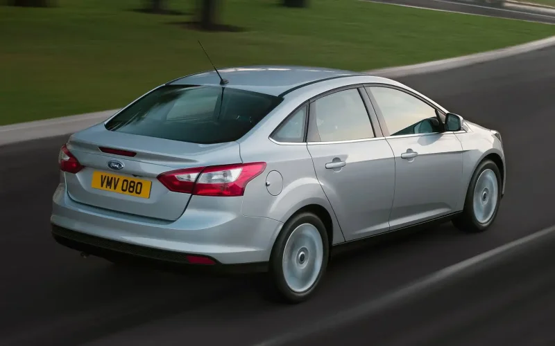 Ford Focus 2011 седан