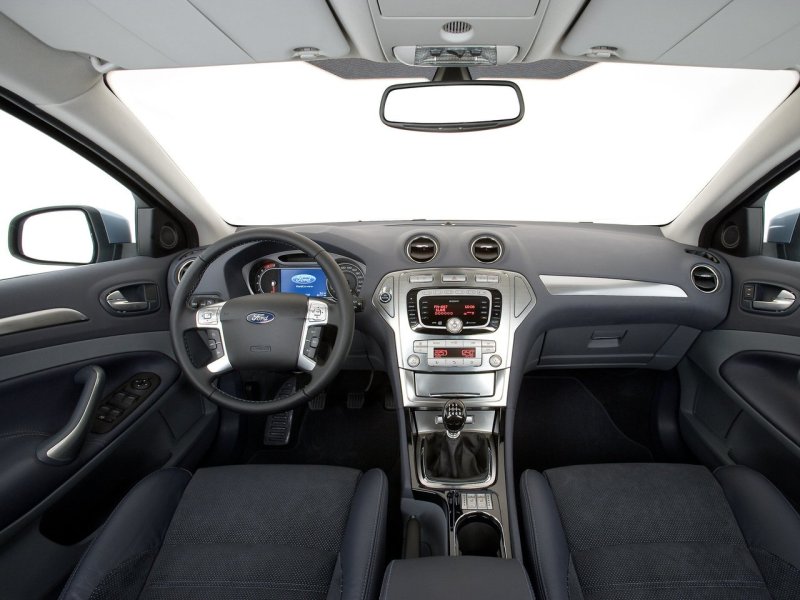 Ford Mondeo 2010 салон