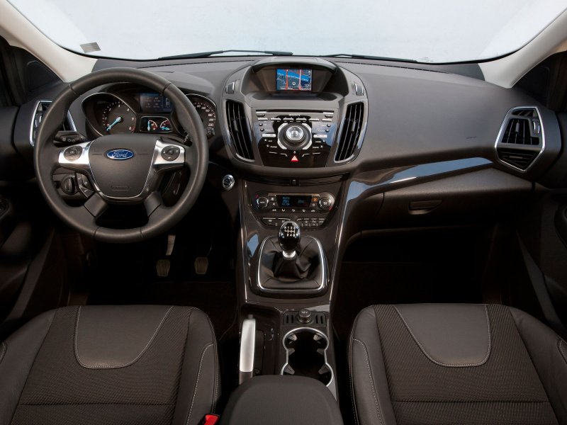 Ford Kuga 2014 салон
