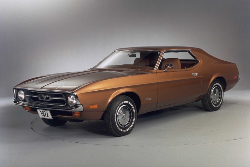 Ford Thunderbird vi 1976