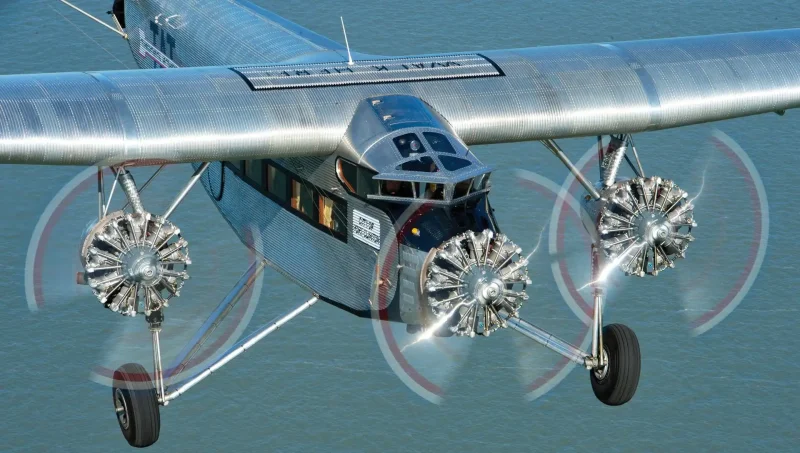 Форд тримотор Ford Trimotor американский пассажирский самолёт