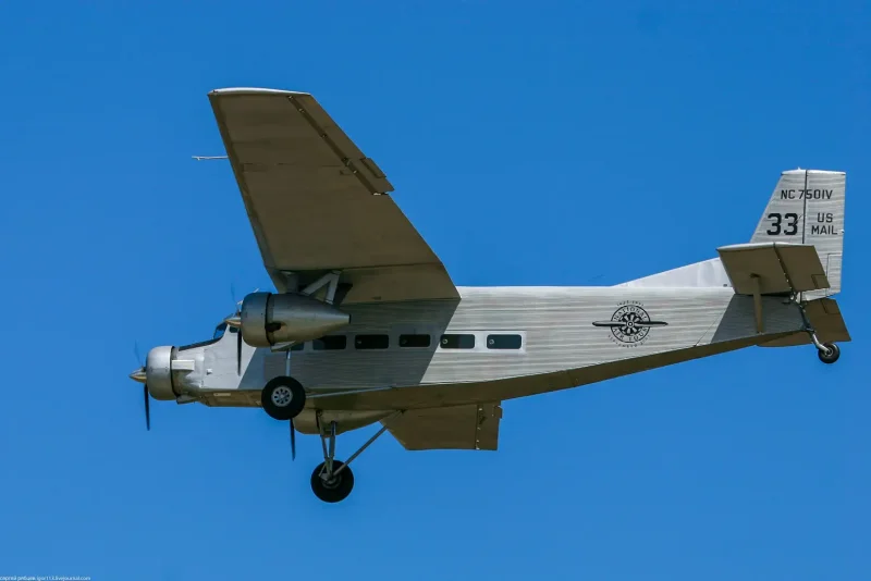 Ford Trimotor самолёт
