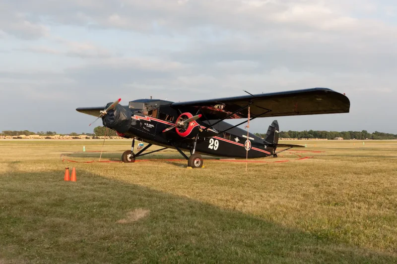 Ford Trimotor военно-транспортные самолёты