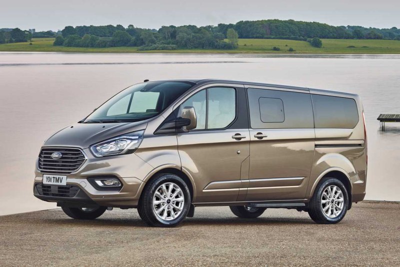 Ford Tourneo Custom 2020