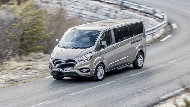 Ford Tourneo Custom 2020