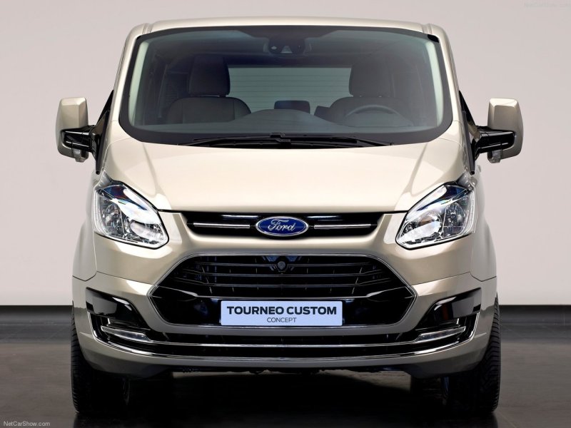 Ford Tourneo Custom 2012