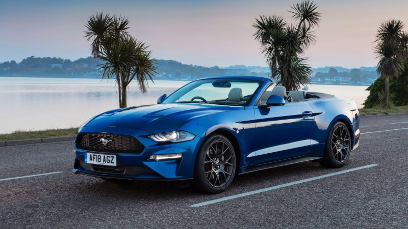 Ford Mustang ECOBOOST кабриолет