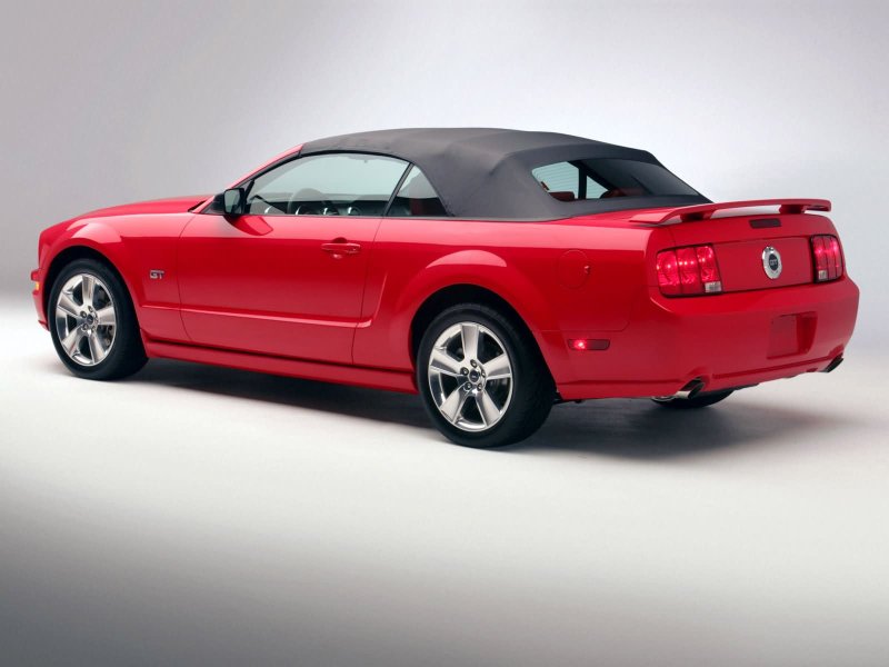 Ford Mustang Cabrio 2005