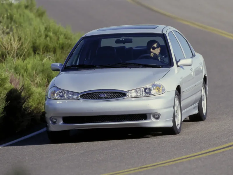 Ford Contour 2000
