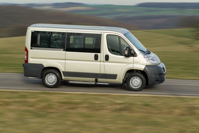 Peugeot Boxer Комби
