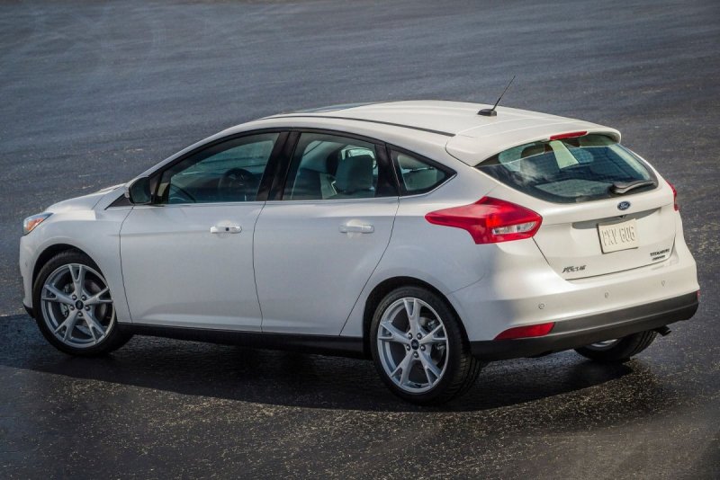Ford Focus 3 хэтчбек