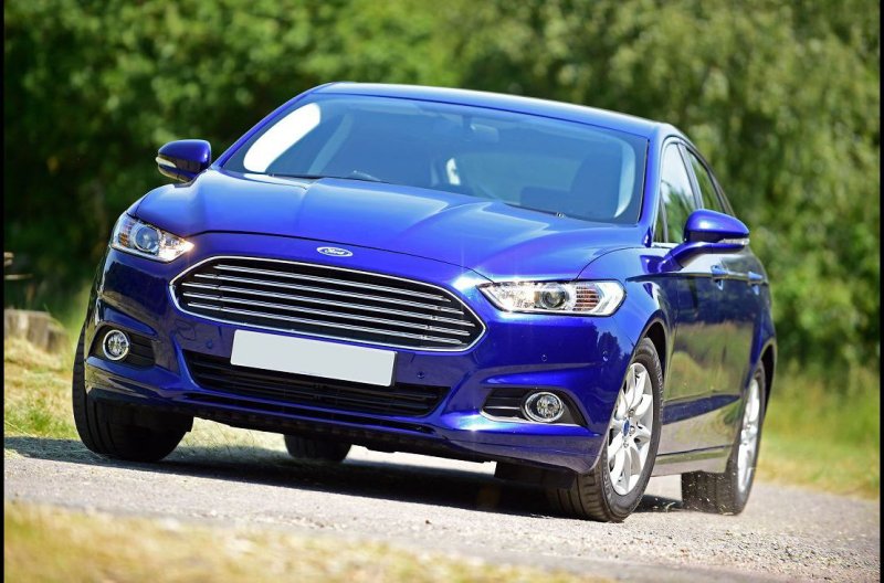 Ford Fusion Mondeo 2021